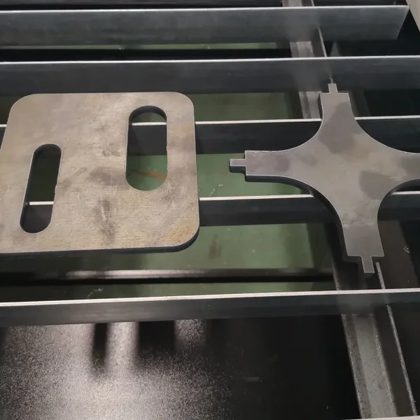 2040 1530 Thin Mild Steel Sheet CNC Plasma Table Cutting Machine photo-3