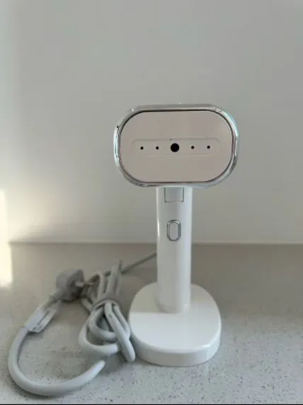Compact and Space-Saving Handheld Garment Steamer for Small Areas photo-2
