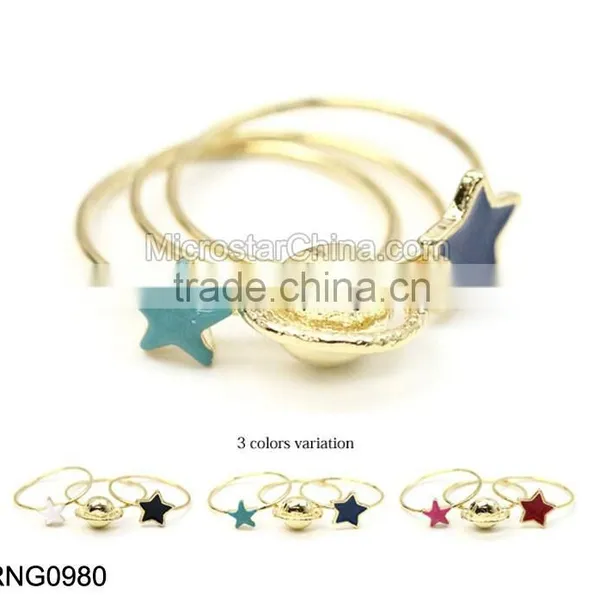 Magazine Style Gold Heart Ring With Crystal photo-3