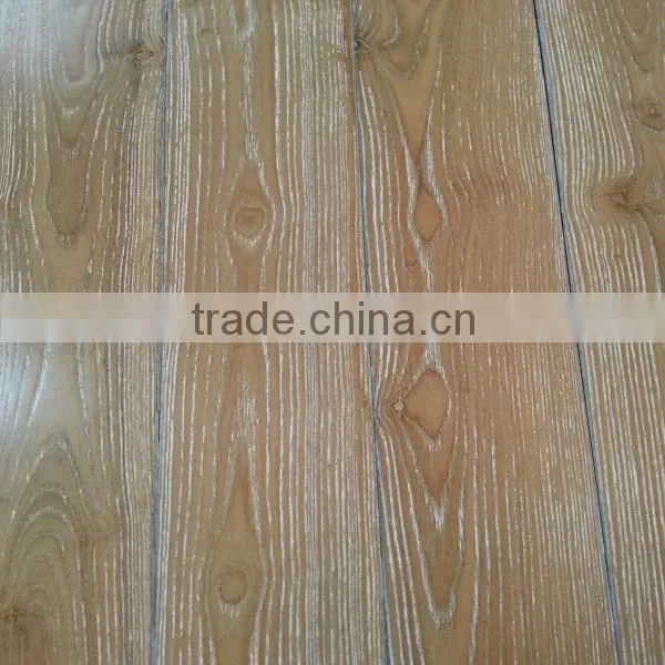 Rustic Light Wire-brushed Solid Ash Wood Flooring