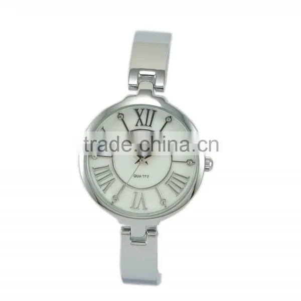 New Roman Design Mother of Pearl Dial Ladies Fancy Watches photo-2