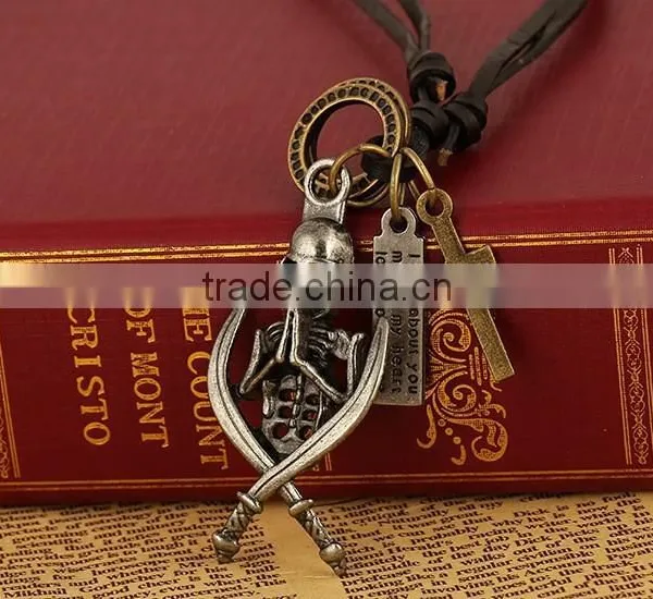 N0011 Skull Fashion Design Leather Necklace China Supplier