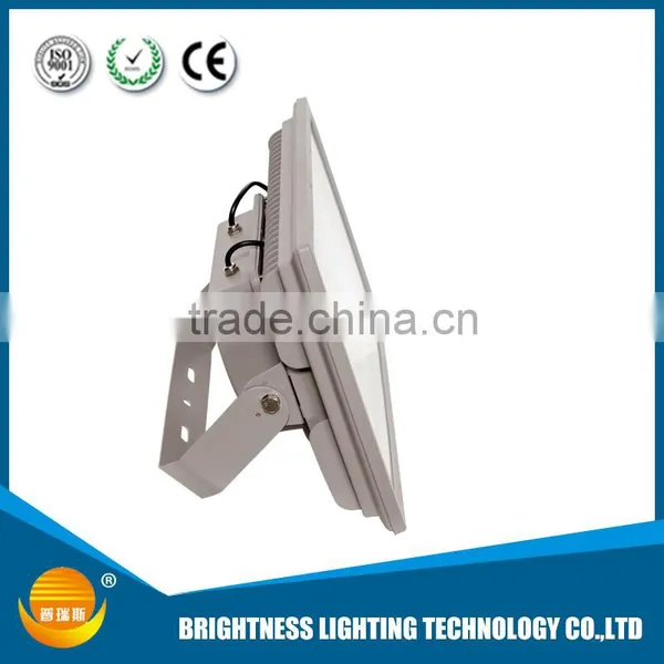 Factory Wholesale Sufficient Power Led Flood Light 200w photo-3