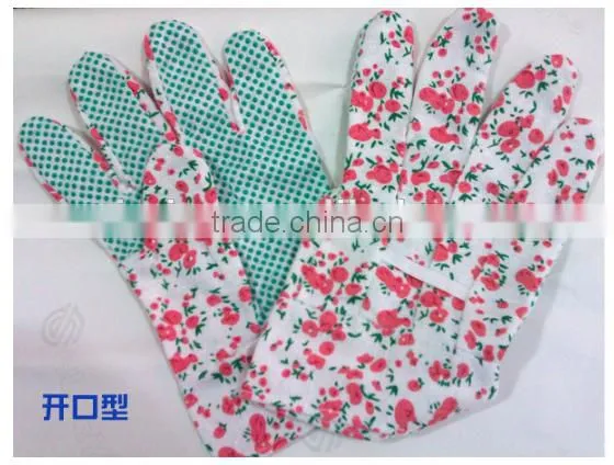 Garden Tool With Garden Glove photo-2