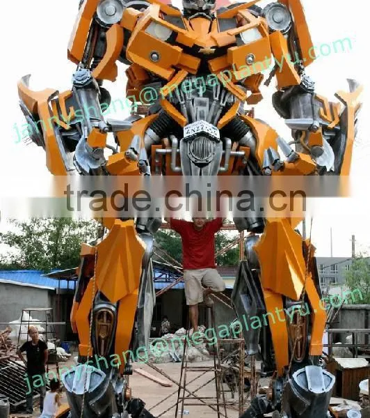 Industrial Plastic and Steel Robot Man Models for Sale photo-4