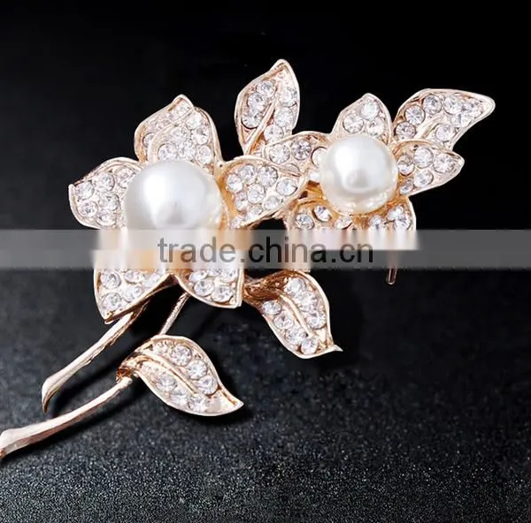 Upscale Gold Plated Red Crystal Hijab Pins Rhinestone Brooch for Engagement photo-2