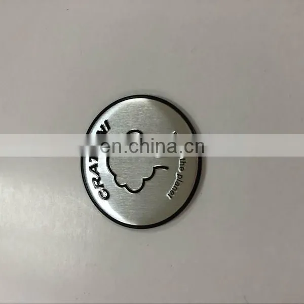 Round Cap Labels Embossed Alloy Logo photo-2