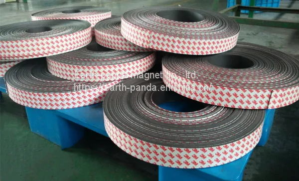 Rubber Magnet With Self-adhesive;Adhesive Backed Magnetic Rubber Sheet;Flexible Adhesive Magnet Sheet photo-3