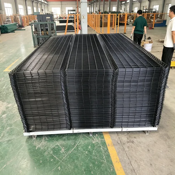 PVC Coated 3D V Bend Welded Wire Mesh Fence Panel for Residential Garden Boundary photo-2