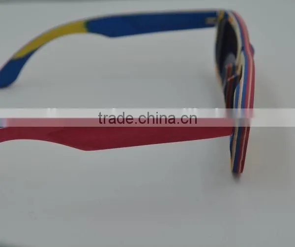 2015 New Fashion Recycled Skateboard Wood Sunglasses Frame Outisdie Black Inside Red Sunglasses Mens Polarized Sunglasses photo-3