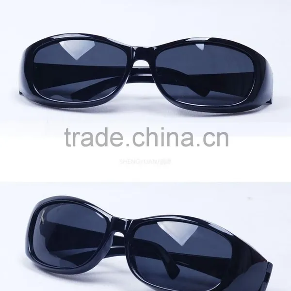 Fit Over Sunglasses With Polarized Lenses photo-4