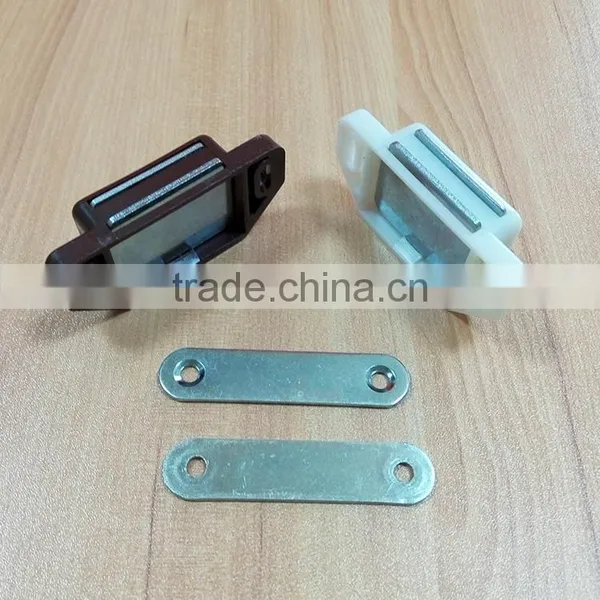Plastic Magnetic Door Catch for Cabinet photo-2