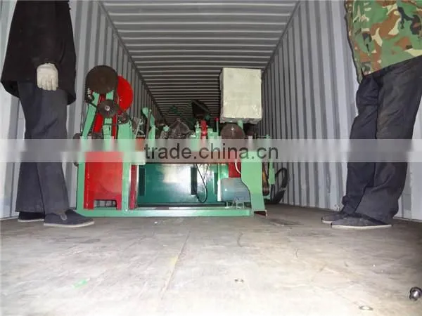 Made in China Positive and Negative Twisted Double Strands Wire Barbed Wire Fencing Making Machines Anping Factory photo-6