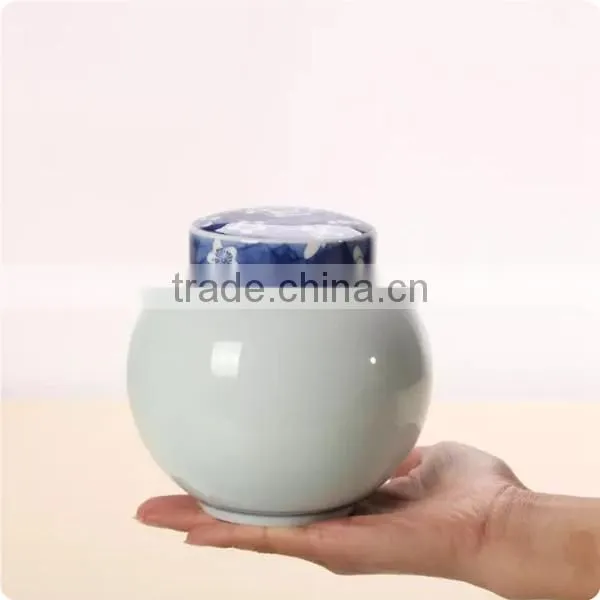 New Items of Ceramic Cremation Pet Ashes Urn photo-2