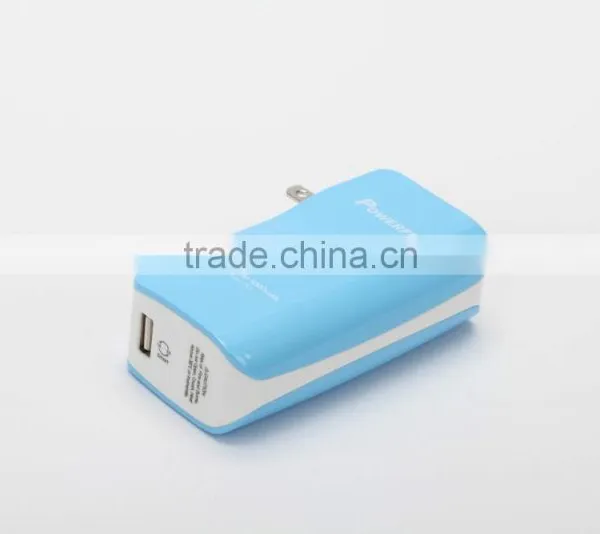 Power Bank With Built-in ac Adapter 5000mAh photo-2