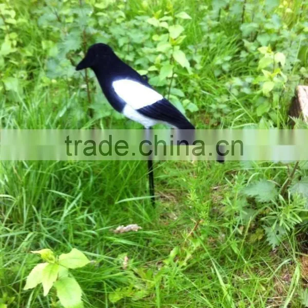 Full Body Flocked Magpie Decoy With Stake photo-2
