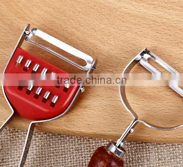 Wooden Handle Round Head Good Quality Stainless Steel Vegetable and Fruit Peeler photo-3