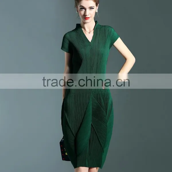 Solid Colors Women Draped V Neck Lantern Dresses With Short Sleeve photo-5