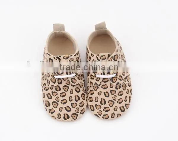 Dark Spot Cheap Leather Shoes Leather Flat Infant Shoes photo-5