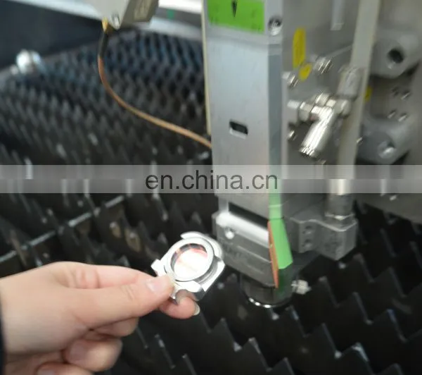 Multipurpose Fiber Laser Cutting Machine photo-4