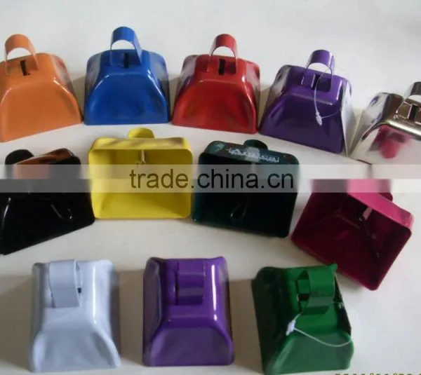 2016 China Good Quality Custom Logo Customized Advertising Wholesale Pink Cow Bells photo-3