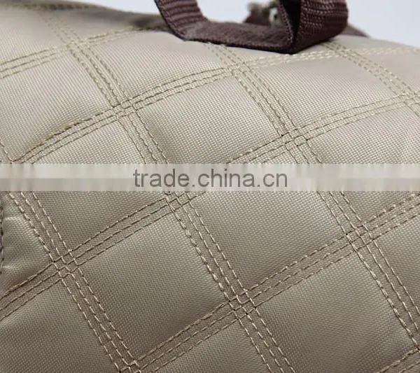 High Quality Convenient Portable Pet Bag Dog Carrier Bag photo-4
