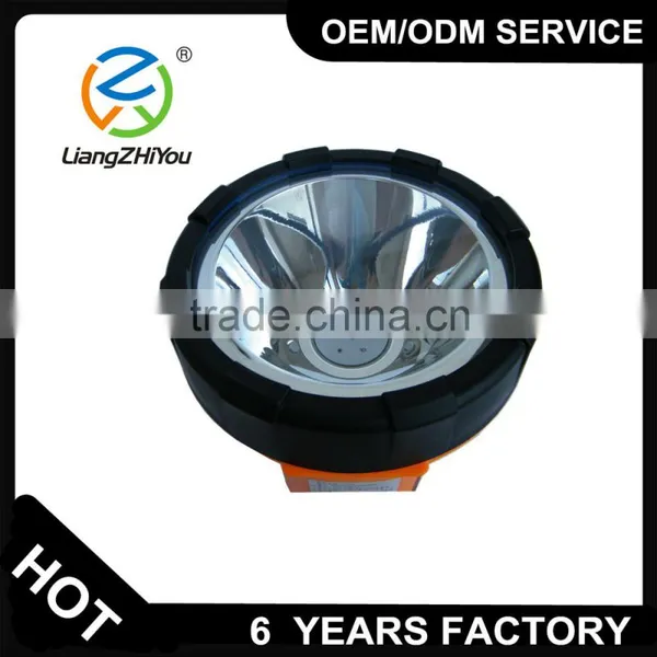 Foshan Factory Wholesale Li-ion Battery T6 High Power Led Searchlight for Outdoor Use photo-4