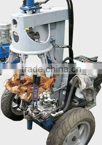 Coconut Machine - Coconut Dehusking Machine