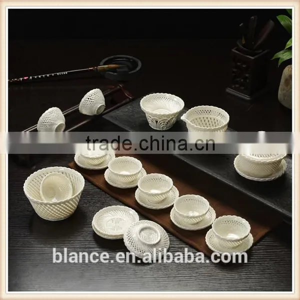 Porcelain Ceramic Type Tea Set in Gaiwan Design for Cups With Sauser photo-3