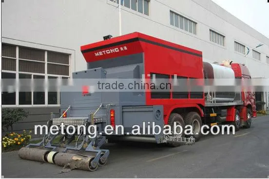 Road Construction Machine Truck Mounted Synchronous Chip Sealer photo-4