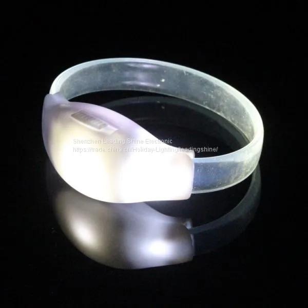 Voice Control LED Flashing Music Center Concert Sprots Meeting Decoration Brand Promotional Wriatband Armband photo-4