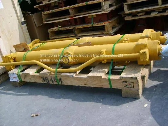 D85 Bulldozer Blade Lifting Cylinder 154-61-01017 photo-4
