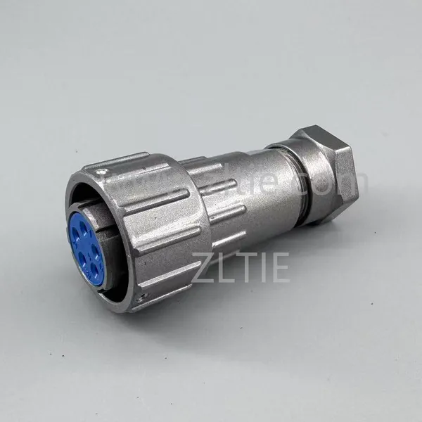 High Quality FQ18 Series 5-Pin Straight Female Plug photo-2