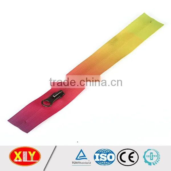 Hot Sale Fruit Color Thumb Puller Nylon Waterproof Zipper photo-4