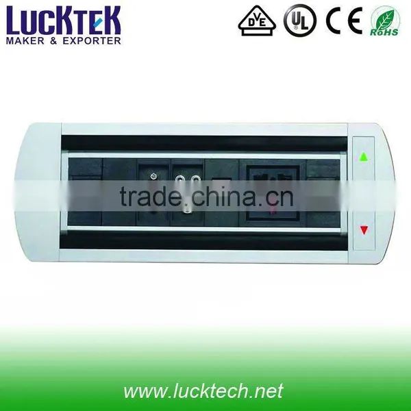 Motorized desktop socket with photoelectric eye