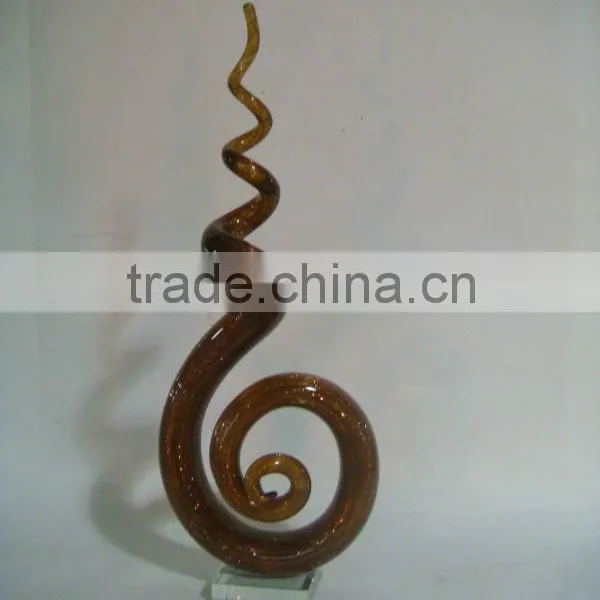 Exquisite Glass Sculpture