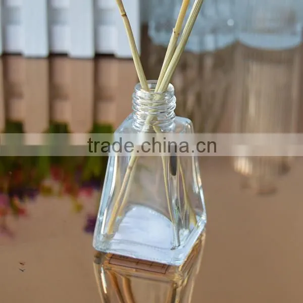 Hot Selling 65ml Glass Reed Diffuser Bottle photo-3