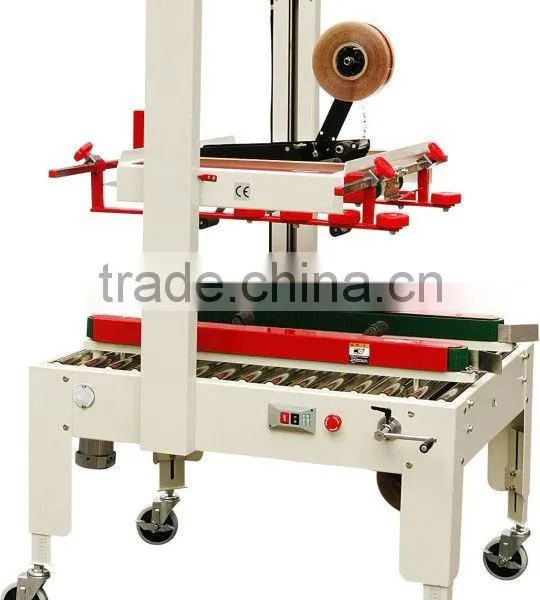 Pallet wrapping machine