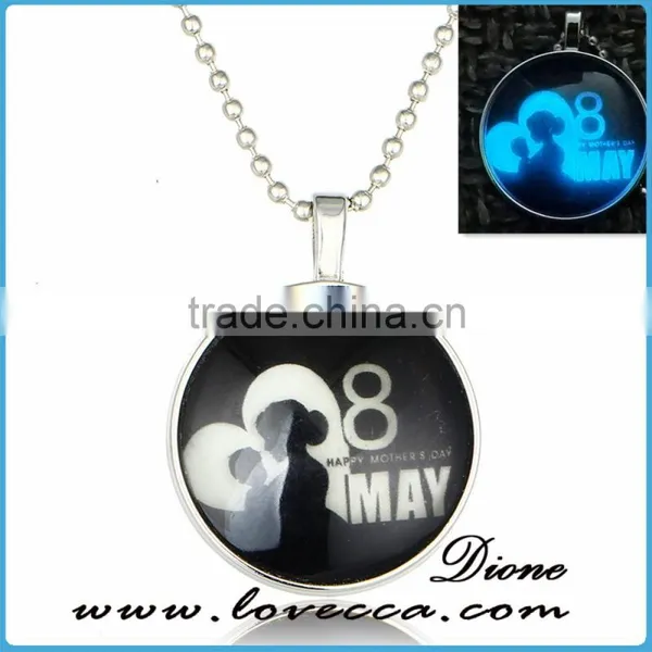 Hot Selling Stock Creative Glow in the Dark Round Pendant Luminous Necklace photo-6