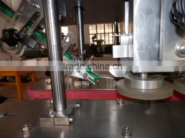 FX-6L Full-automatic Inline Capping Machine For Plastic Thread Cap photo-3