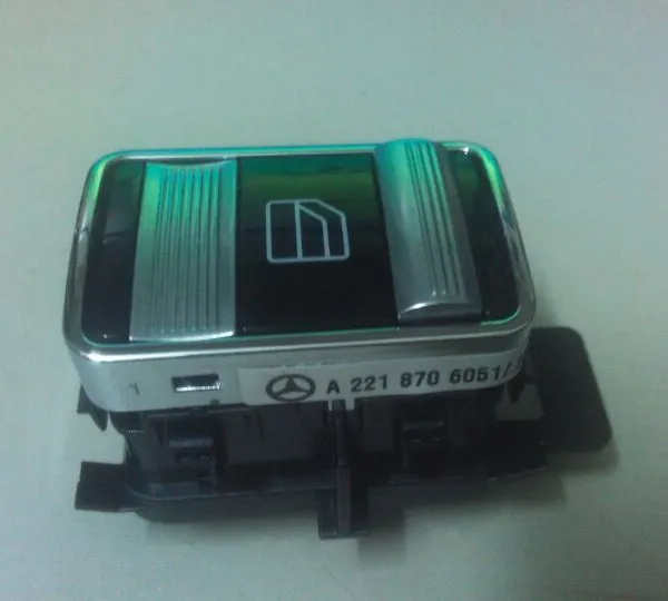 Mercedes-Benz W221 Front Right Door Window Regulator Switch
