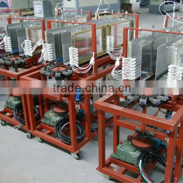 Semi Automatic PET Bottle Blowing Machine photo-2