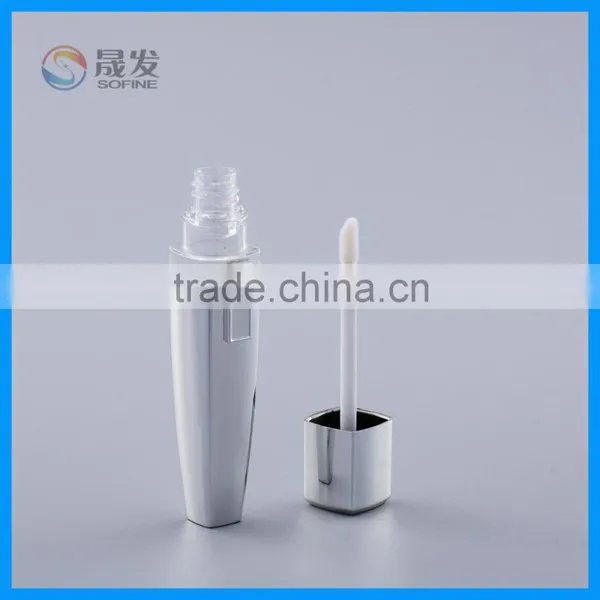 Beautiful Empty Plastic Packaging Cosmetic Thick Lip Gloss Tube photo-2