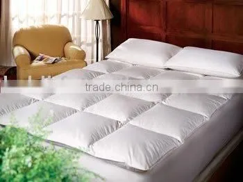100 % Polyester Comforter