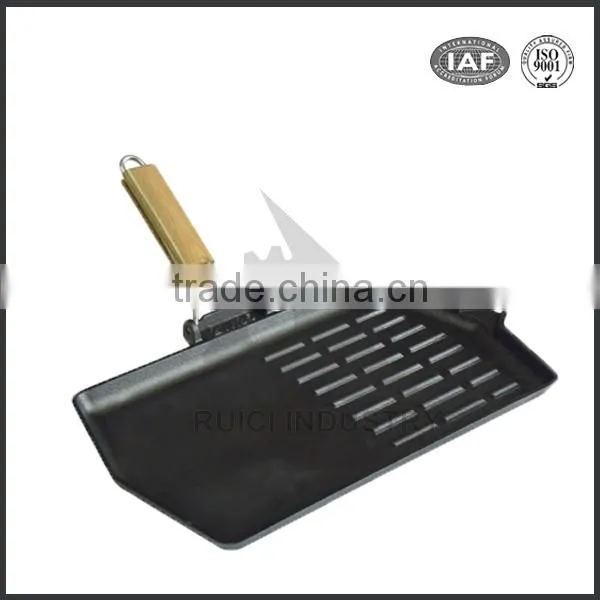 rectangular enamel coated cast iron deep fry pan with removable wooden handle
