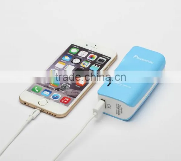 Power Bank With Built-in ac Adapter 5000mAh photo-3