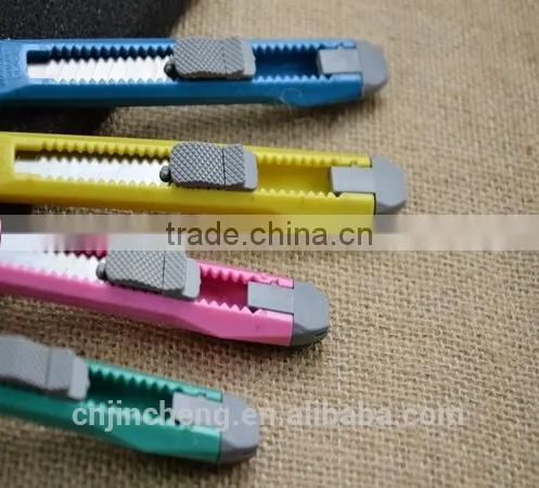 2015 Hardware Tool Utility Knife, ABS Plastic Utility Knife photo-2