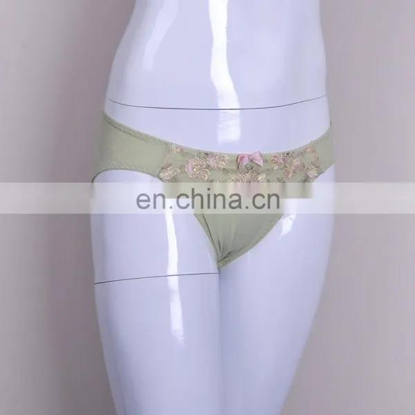 New Arrival Moder Stylish Hot Lady Flower Embroidered Old Fashioned Underwear photo-3