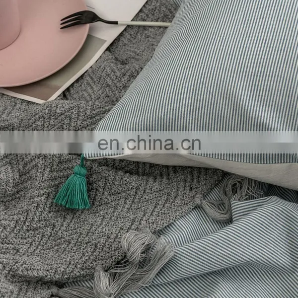 Factory Direct Sell Nordic Style Comforter Winter Bedding Set Cotton With Ball Fringe photo-5