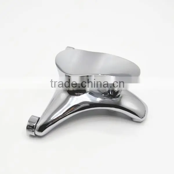 2015 High Quality Italian Trigeminy Bidet Faucet Mixer photo-4